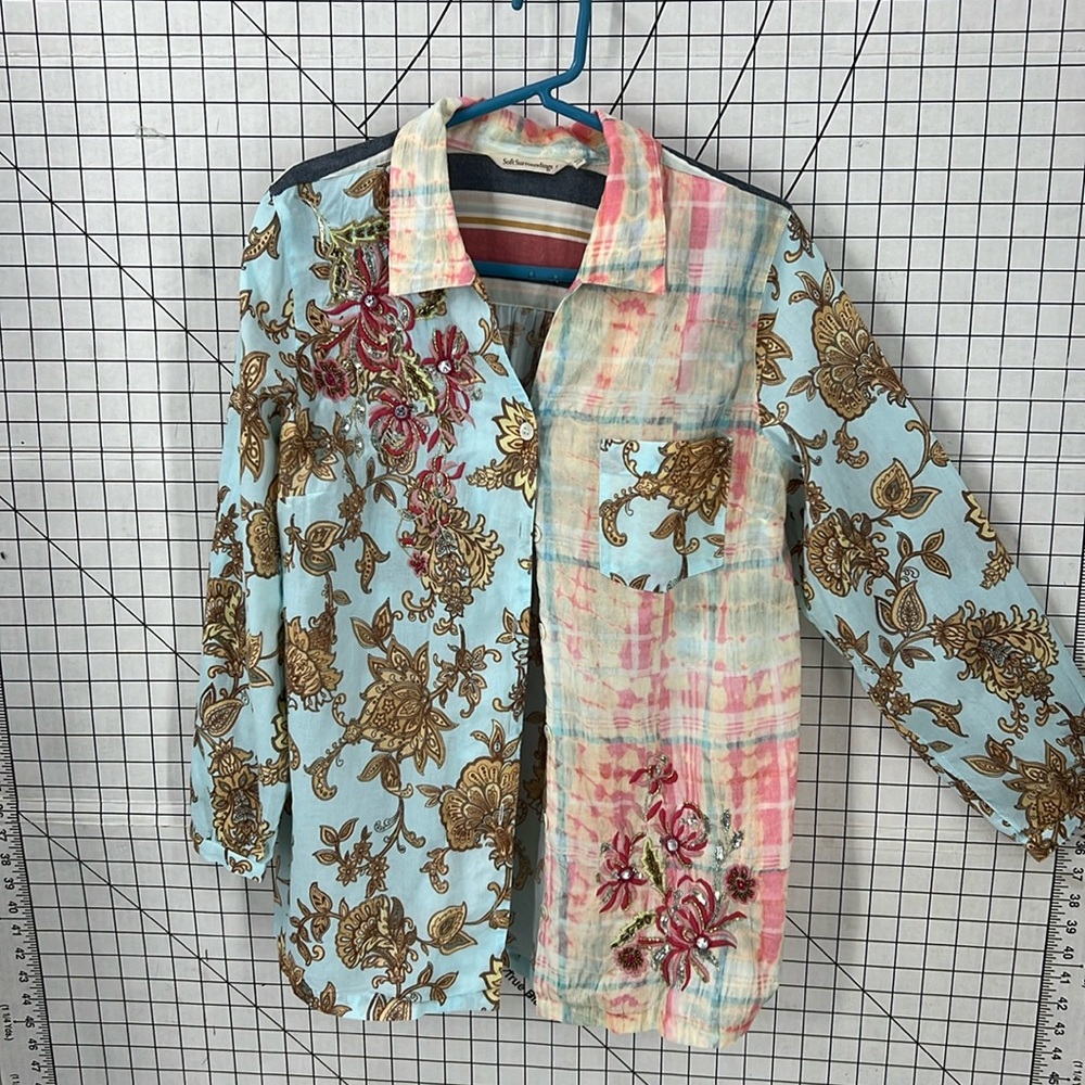 Soft Surroundings Descansa Floral Embroidered Beaded Patchwork Shirt Blouse L
